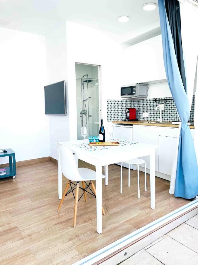 Apartamentos Alazul Jrj 科尼尔-德拉弗龙特拉 外观 照片