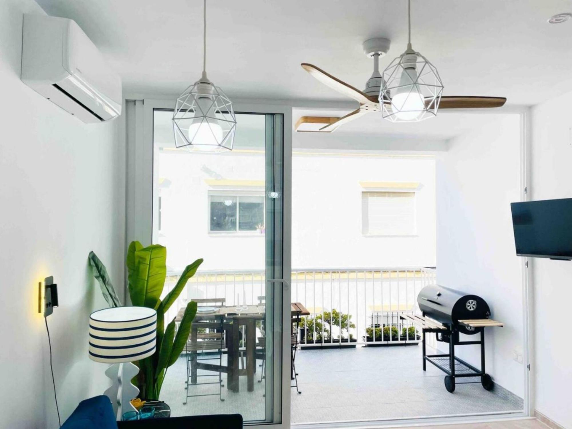Apartamentos Alazul Jrj 科尼尔-德拉弗龙特拉 外观 照片
